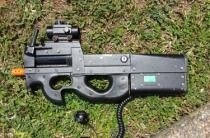 P90